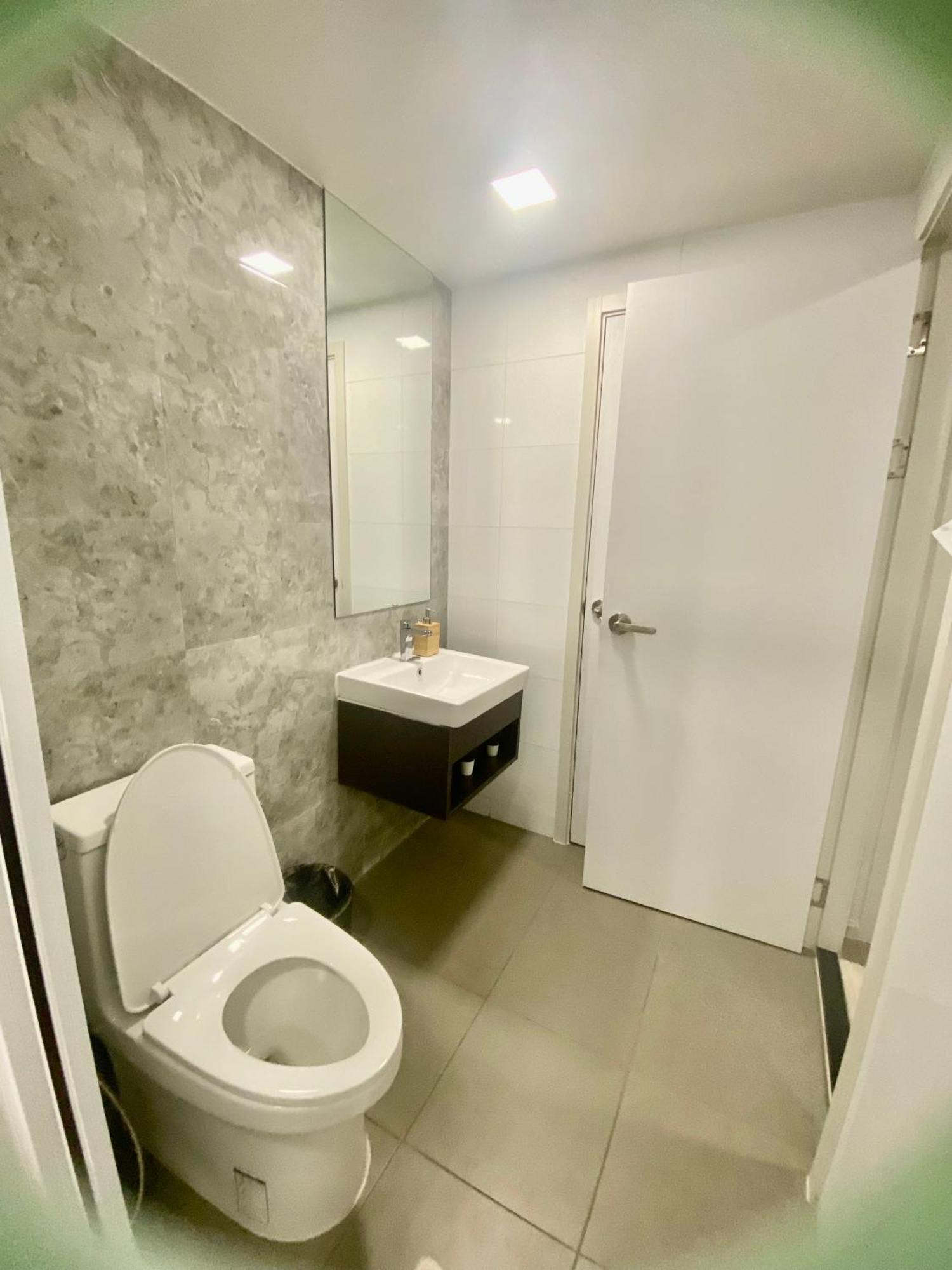 Ekamai 2 Bed Room Bangkok Kültér fotó